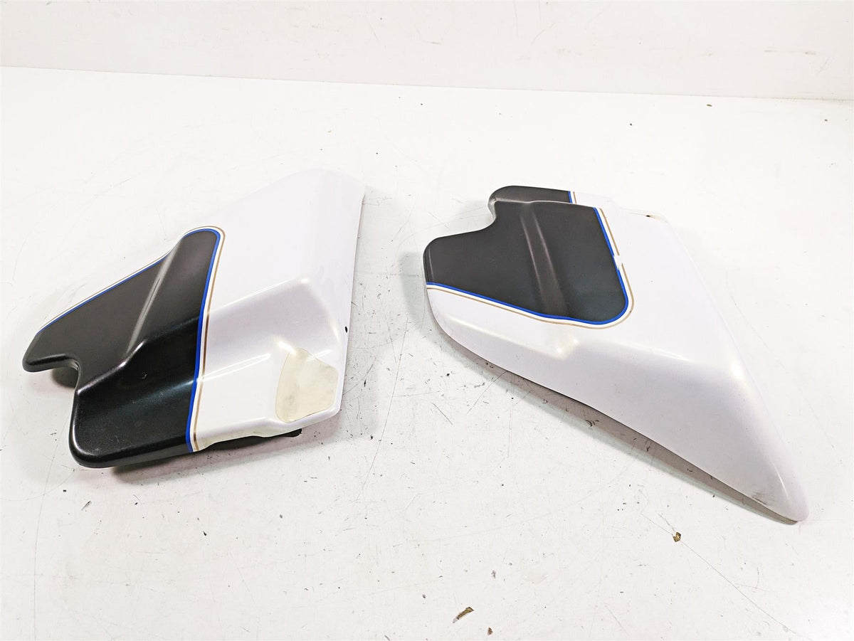 2008 Harley FLHTCU Electra Glide Side Cover Fairing Set 66250-97 66048-97 {{ shop.shopifyCountryName }} - Mototech271
