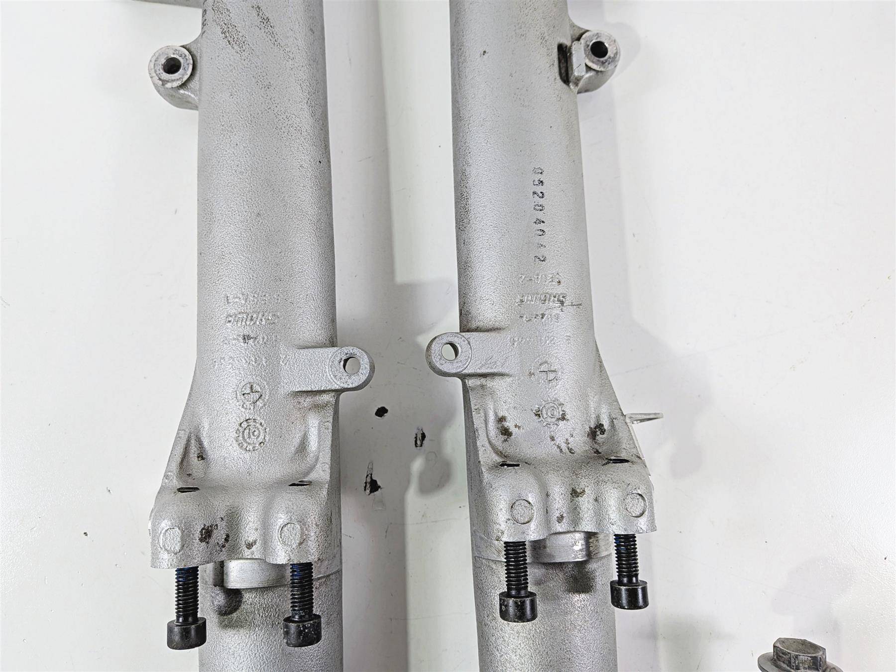2002 BMW K1200LT 89V3 Front Fork Leg & Axle Set 31427650691 31427650692 {{ shop.shopifyCountryName }} - Mototech271