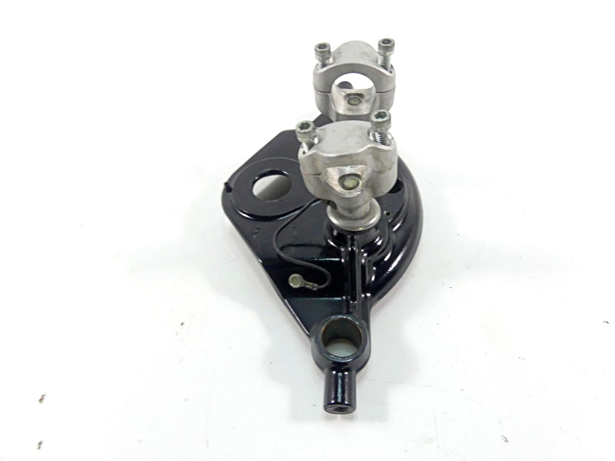 2007 Harley Touring FLHRSE CVO Road King Upper Triple Tree Riser Set 45435-95 {{ shop.shopifyCountryName }} - Mototech271