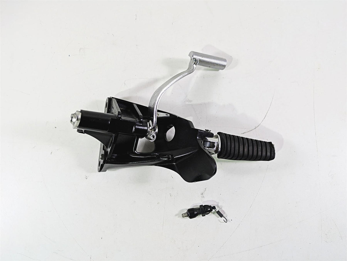 2016 Suzuki M109R VZR1800 Boulevard Right Front Footpeg Brake Pedal 43511-48G10 {{ shop.shopifyCountryName }} - Mototech271