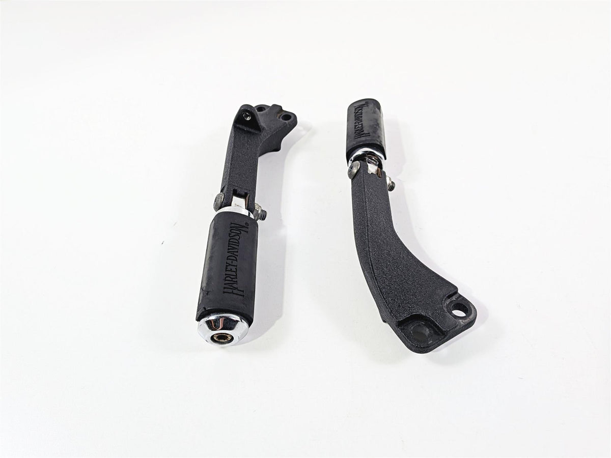 2014 Harley FXDL Dyna Low Rider Passenger Footpeg & Mount Set 49224-06A {{ shop.shopifyCountryName }} - Mototech271