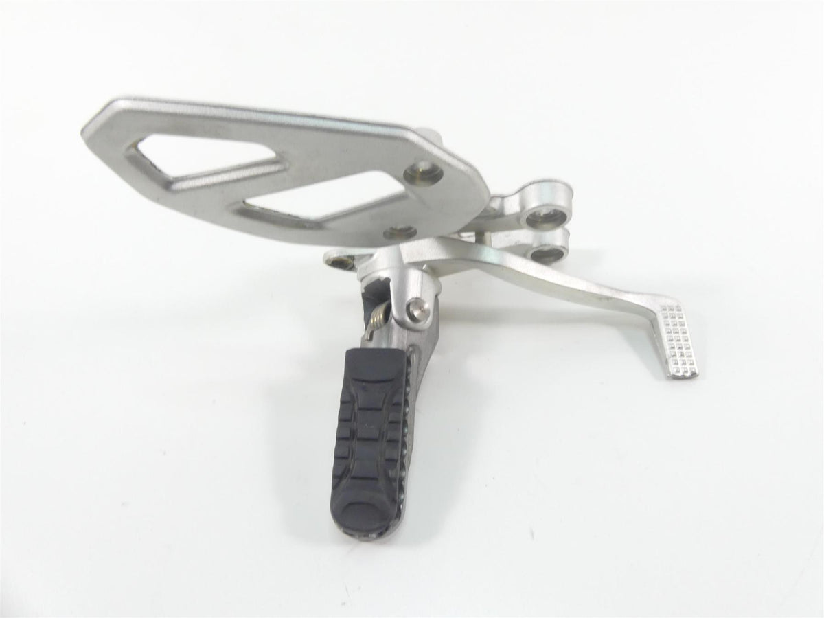 2016 BMW S1000XR K49 Right Rider Footpeg & Brake Pedal 46718553836 46718553839 {{ shop.shopifyCountryName }} - Mototech271