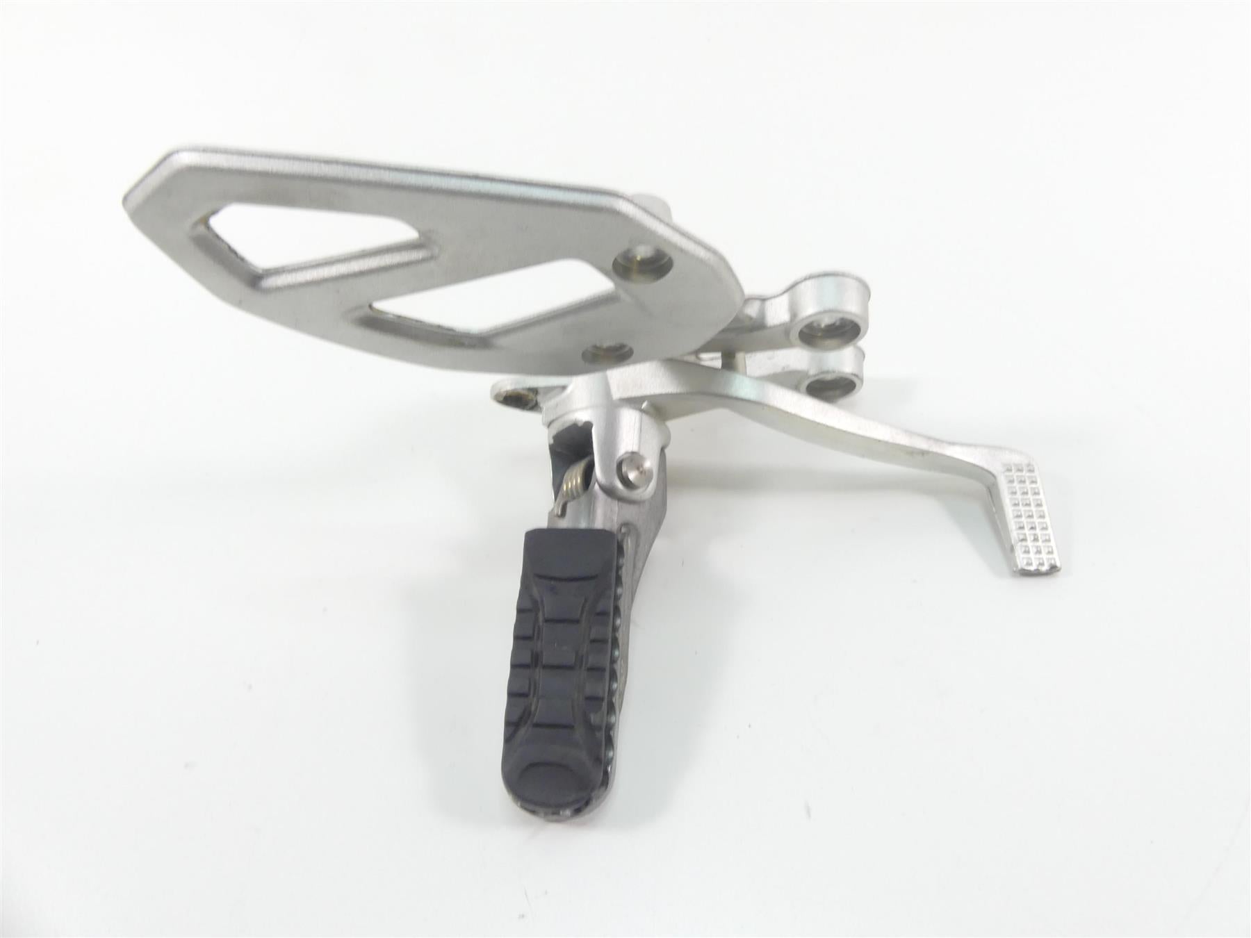 2016 BMW S1000XR K49 Right Rider Footpeg & Brake Pedal 46718553836 46718553839 | Mototech271