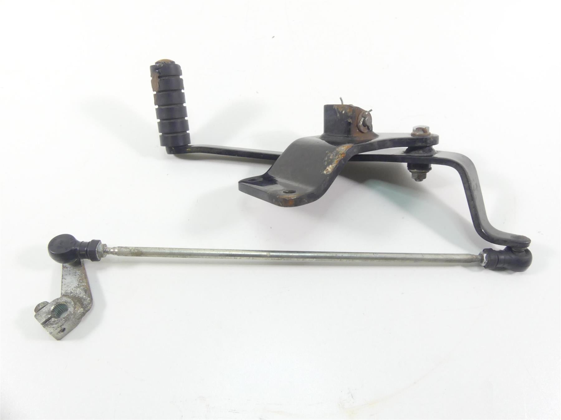 2016 Honda VT1300 CRG Stateline Left Front Footpeg Mount & Shifter 50625-MFY-A00 {{ shop.shopifyCountryName }} - Mototech271