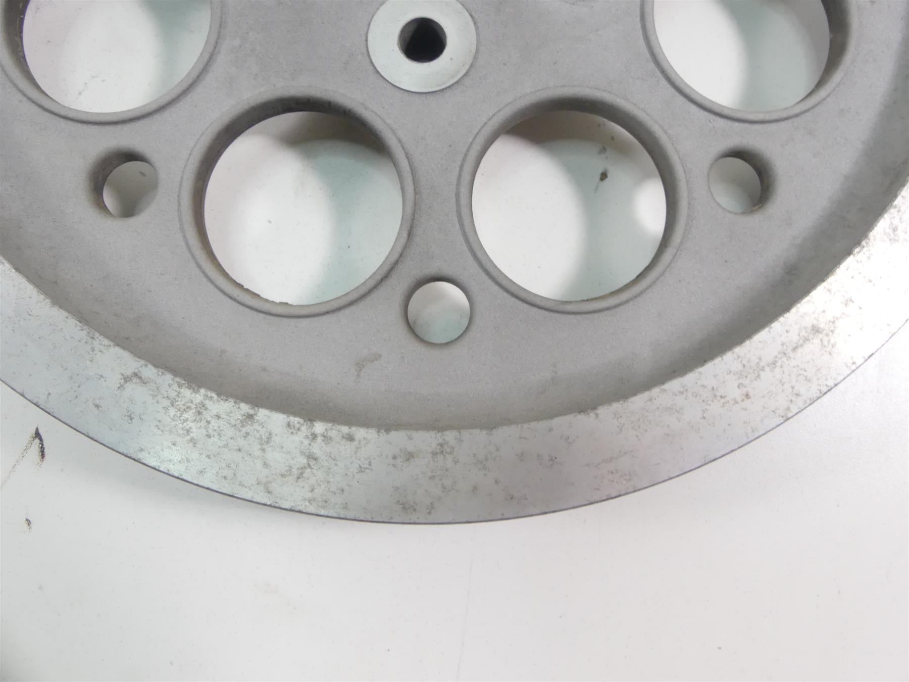 2004 Harley FLHTC SE CVO Electra Glide Rear Drive Belt Pulley 70T 40117-00 {{ shop.shopifyCountryName }} - Mototech271