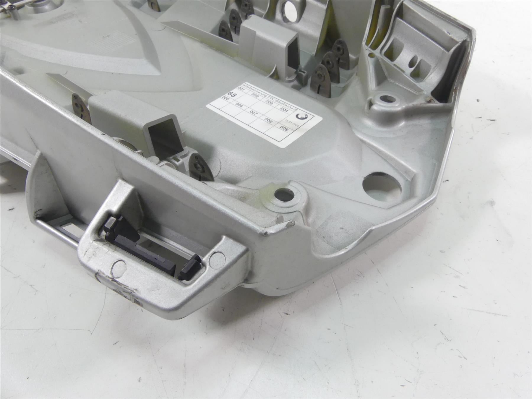 2008 BMW R1200GS K25 Rear Support Bracket Mount 46547693422 {{ shop.shopifyCountryName }} - Mototech271