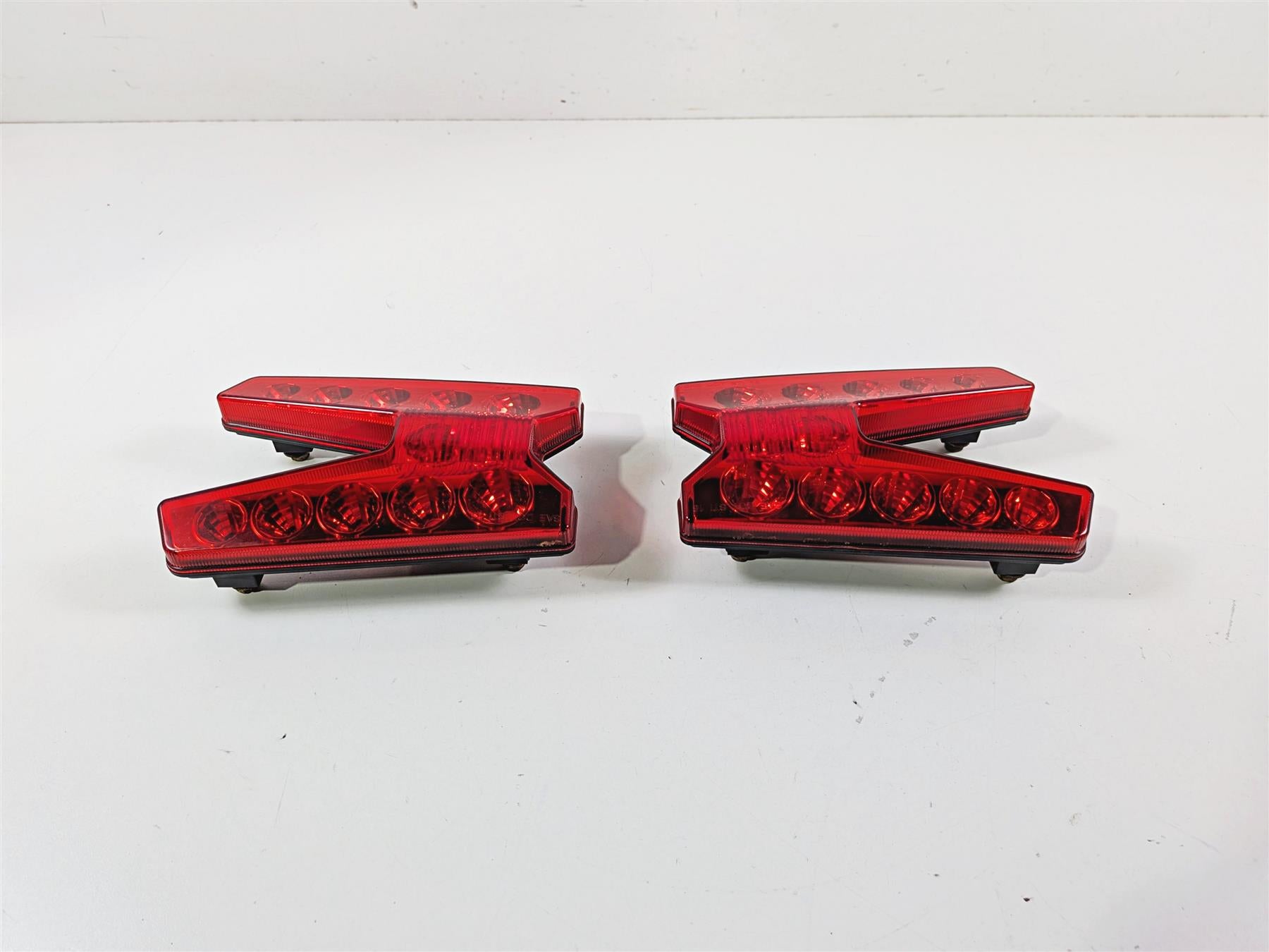 2021 Kawasaki Teryx KRX KRF 1000 ES Taillight Tail Light Lamp Set 23024-0005 {{ shop.shopifyCountryName }} - Mototech271
