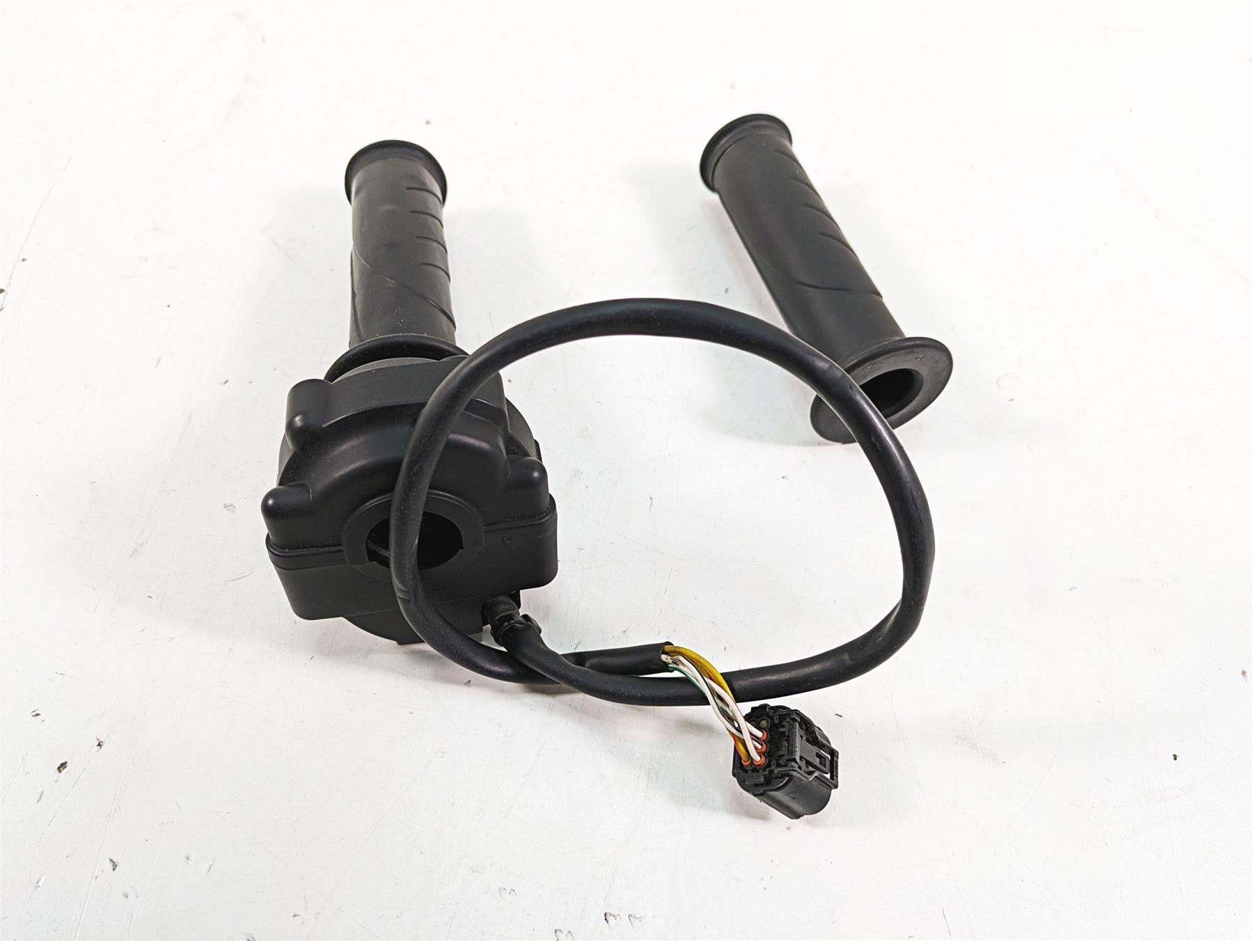 2016 Ducati Panigale 1299 S Ride Fly By Wire Throttle Sensor & Grip 66020011B {{ shop.shopifyCountryName }} - Mototech271