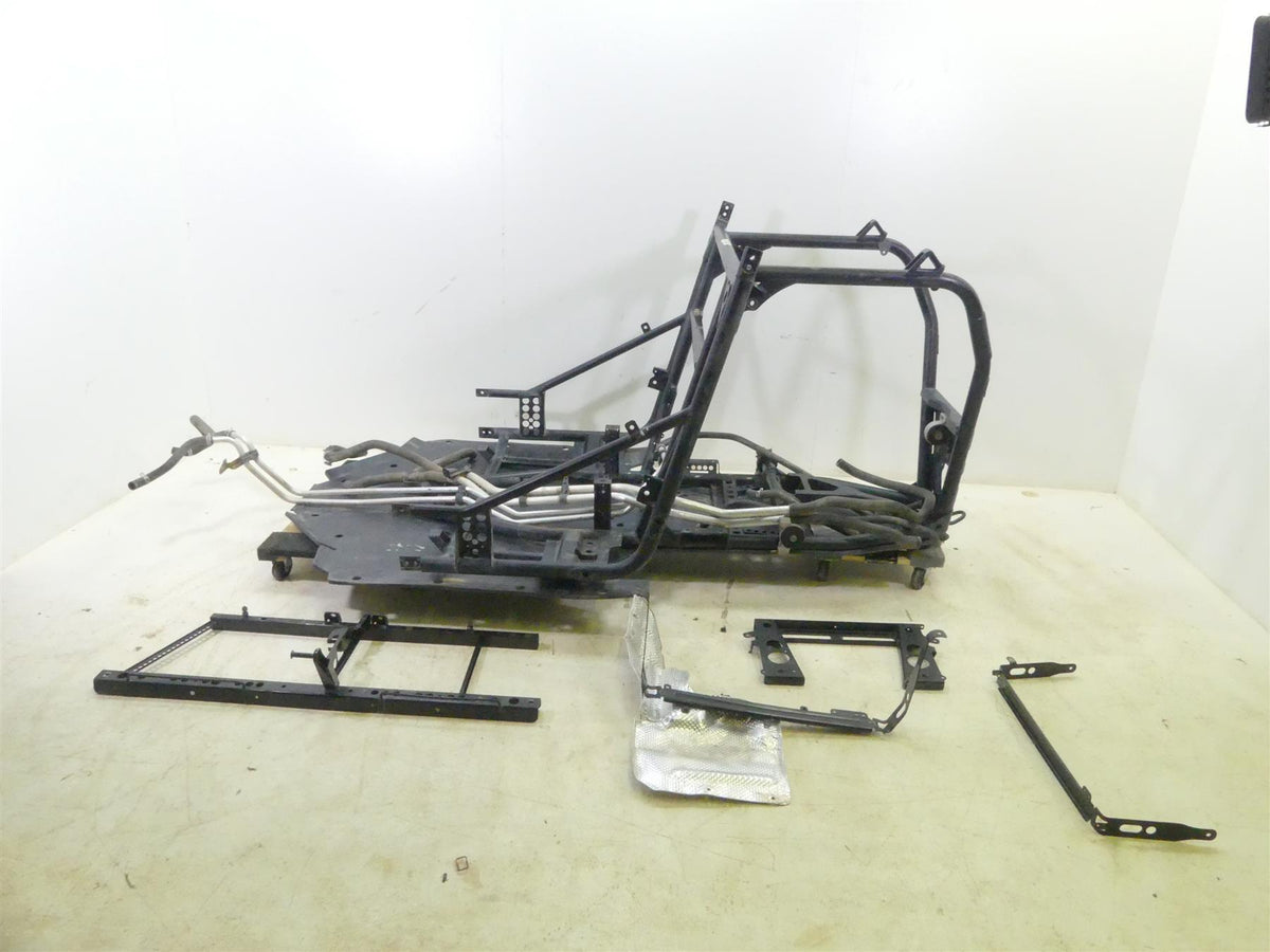 2018 Polaris RZR1000 XP EPS Turbo Dynamix Straight Main Frame Chassis With Salvage Title - 1022402 {{ shop.shopifyCountryName }} - Mototech271