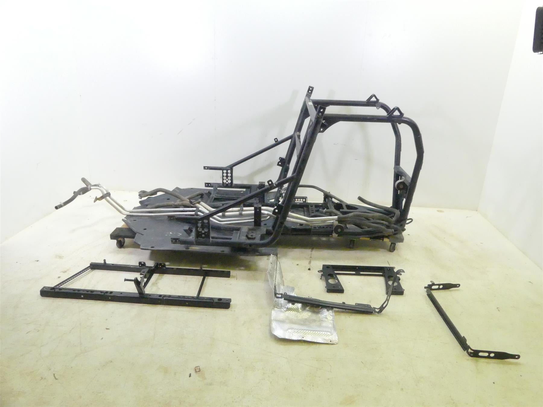 2018 Polaris RZR1000 XP EPS Turbo Dynamix Straight Main Frame Chassis With Salvage Title - 1022402