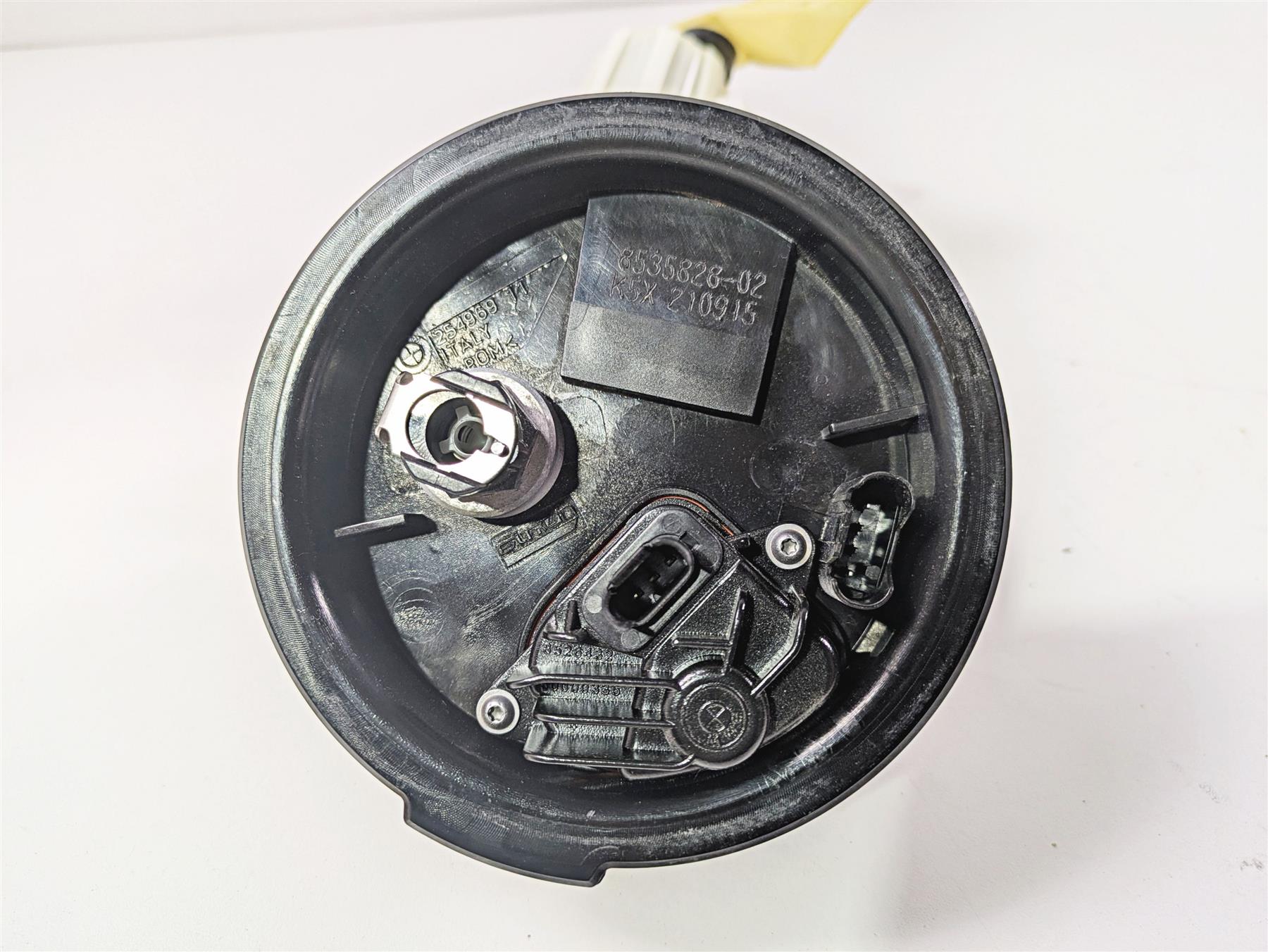 2016 BMW R1200RT K52 Fuel Gas Petrol Pump 16148532133 16148357969 {{ shop.shopifyCountryName }} - Mototech271