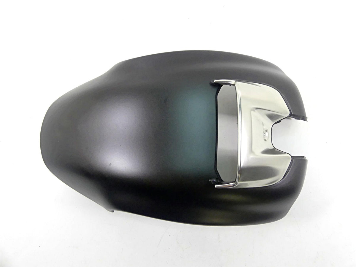 2012 Yamaha VMX17 VMAX 1700 Center Upper Tank Air Box Cover 2S3-YK217-00-P4 {{ shop.shopifyCountryName }} - Mototech271