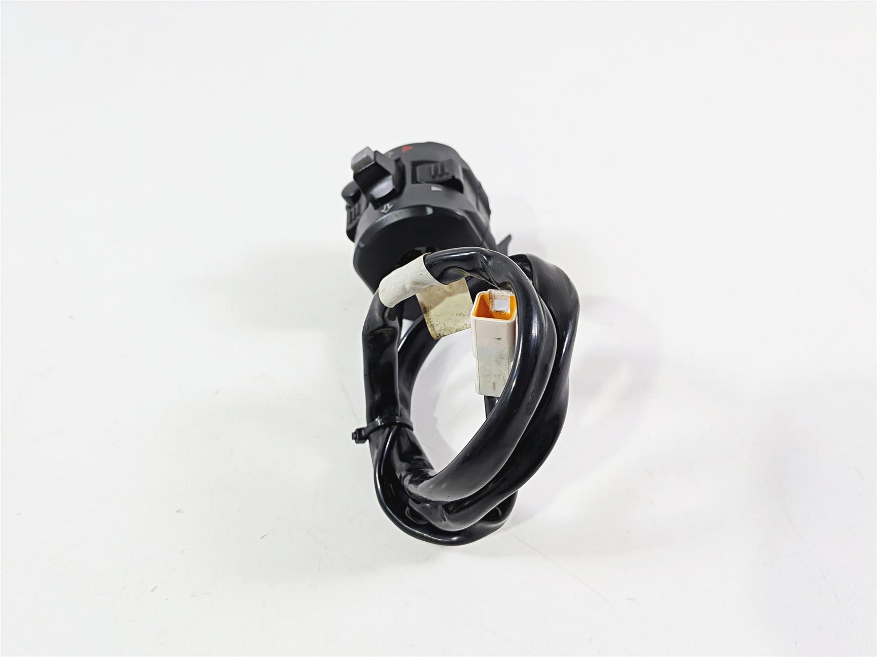 2017 Ducati Panigale 1299 Left Hand Light Horn Blinker Control Switch 65110132A-Mototech271