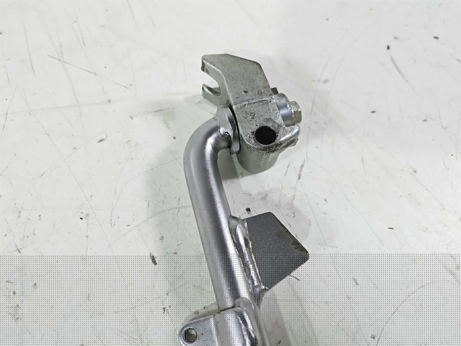2013 Harley FXDWG Dyna Wide Glide Side Kickstand Kick Jiffy Stand 49704-90H {{ shop.shopifyCountryName }} - Mototech271