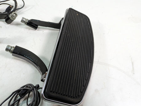 2006 Harley Touring FLHTCUI Electra Glide Front Floorboard Set 50622-83 50518-83 {{ shop.shopifyCountryName }} - Mototech271