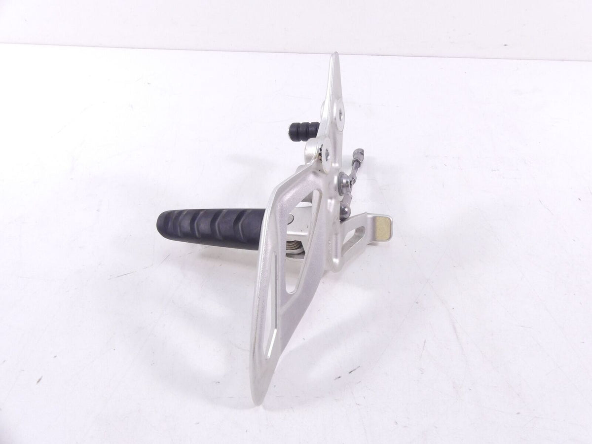 2016 BMW R1200RS K54 Left Rider Footpeg Set & Shifter Lever 46718540796 {{ shop.shopifyCountryName }} - Mototech271