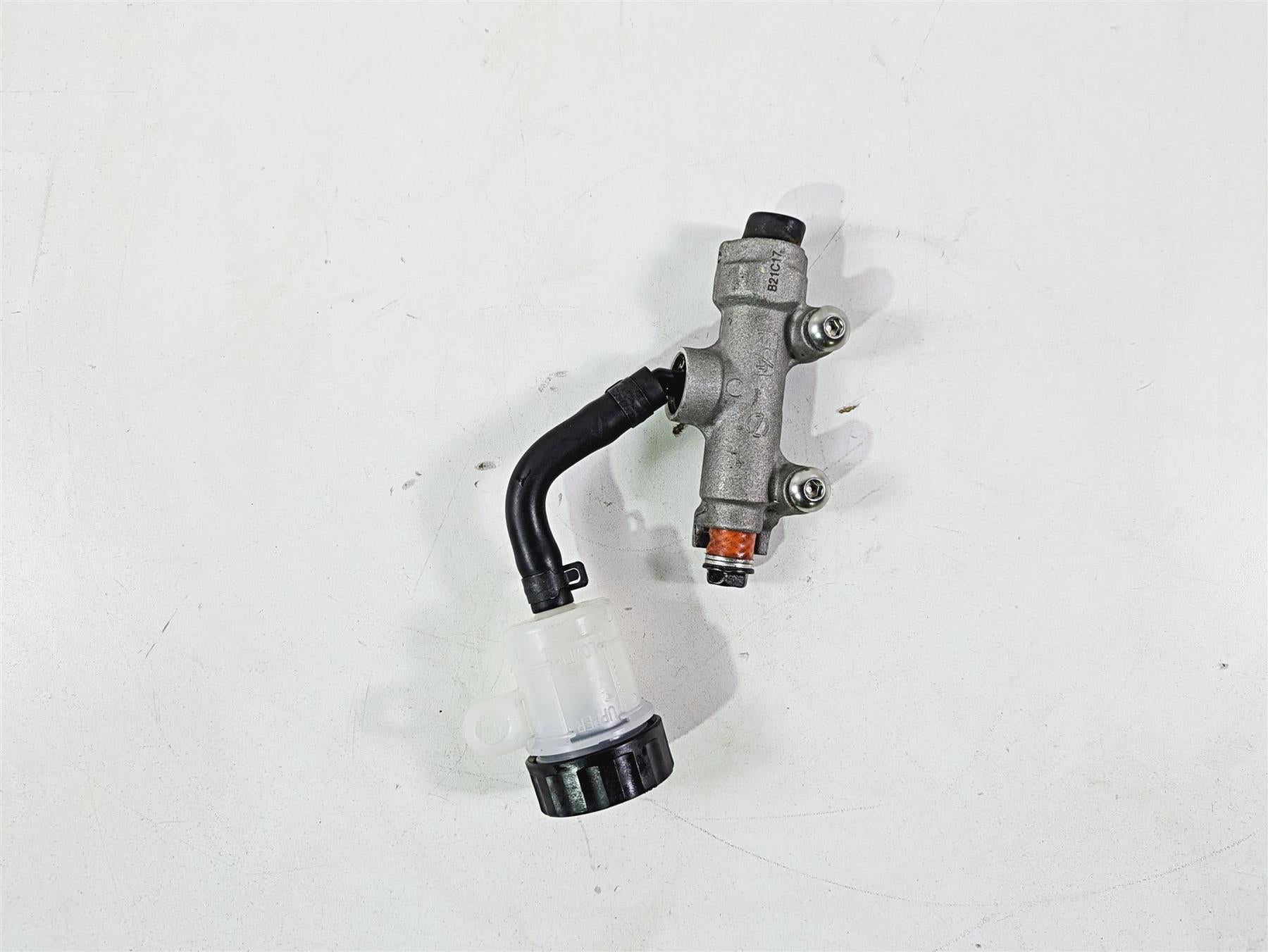 2021 Kawasaki Z900 ZR900 Rear Brake Master Cylinder 43015-0650 {{ shop.shopifyCountryName }} - Mototech271
