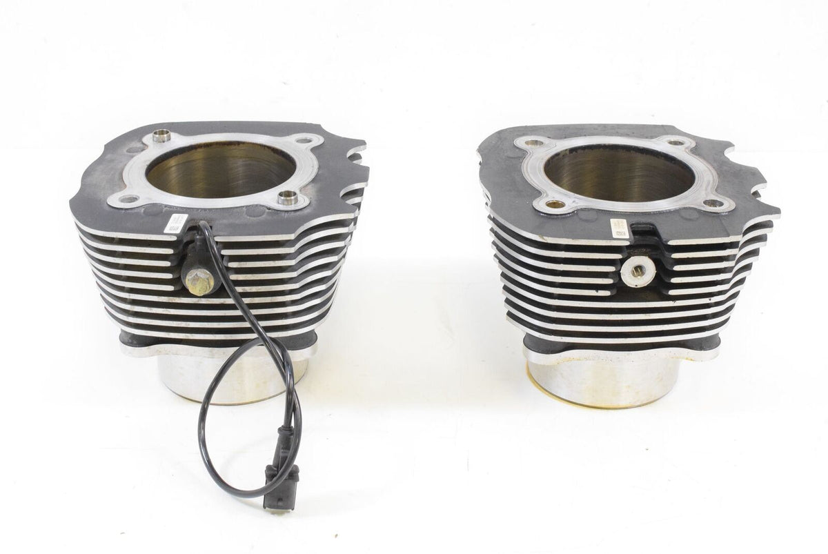 2015 Indian 111ci Roadmaster Cylinder Jug Barrel & Piston Set 5632735 {{ shop.shopifyCountryName }} - Mototech271