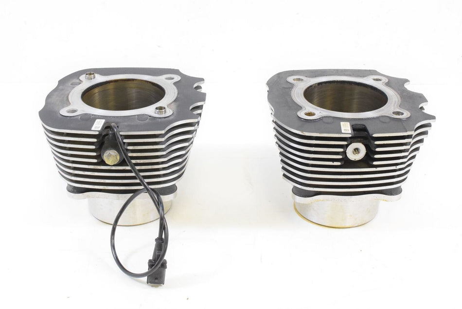 2015 Indian 111ci Roadmaster Cylinder Jug Barrel & Piston Set 5632735 {{ shop.shopifyCountryName }} - Mototech271