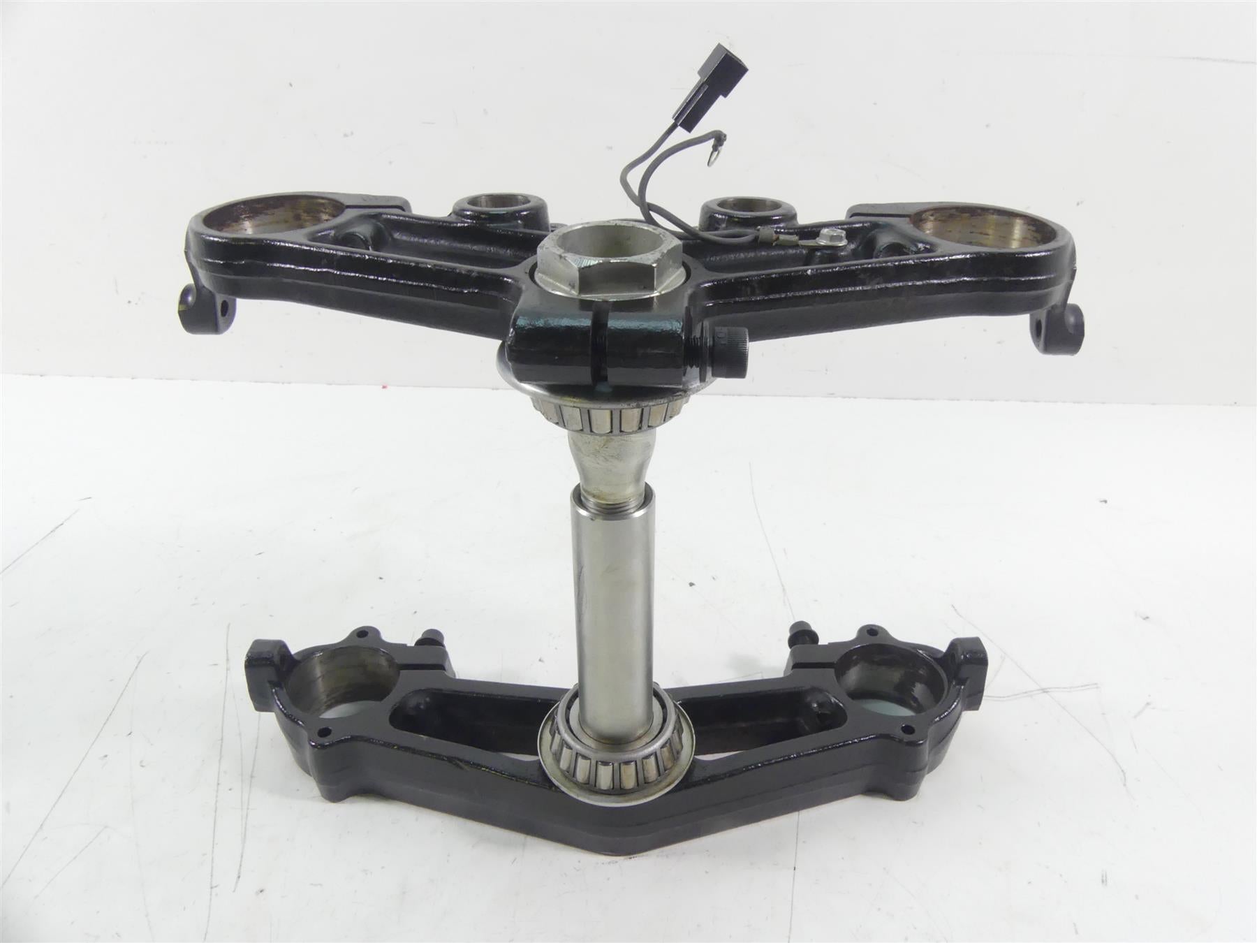 2016 Harley Touring FLTRX Road Glide Upper Lower Triple Tree Riser Set 45900024 {{ shop.shopifyCountryName }} - Mototech271