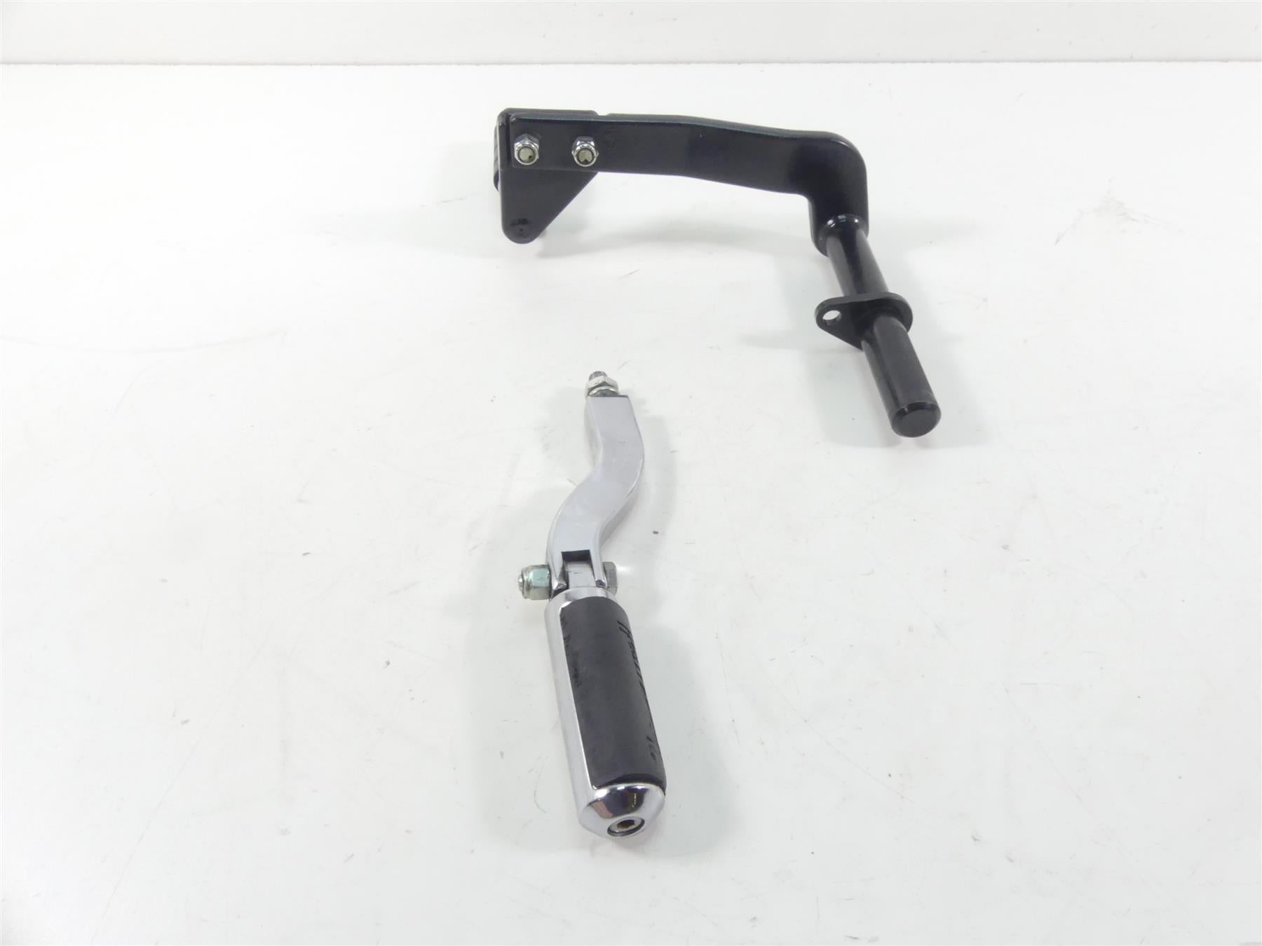 1993 Harley Dyna FXDL Low Rider Left Right Passenger Footpeg Peg Set 52721-90 {{ shop.shopifyCountryName }} - Mototech271