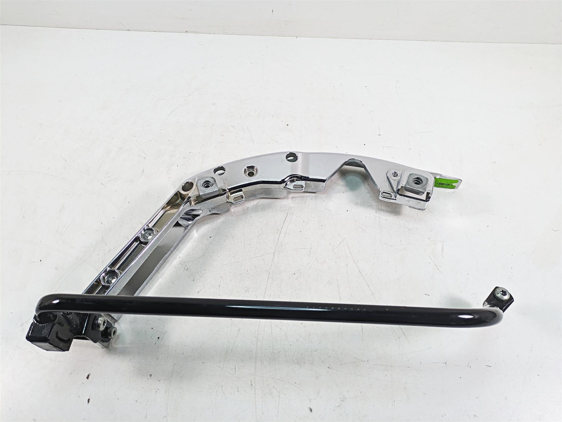 2020 Harley Touring FLHX Street Glide Right Chrome Saddlebag Support 90200499 {{ shop.shopifyCountryName }} - Mototech271