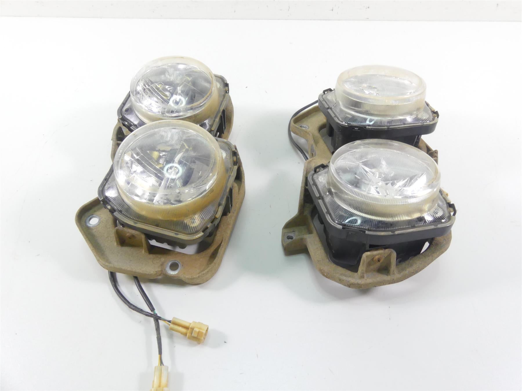 2016 Yamaha YXZ1000 R EPS SE Headlights Head Light Lamp Set 2UD-84300-00-00 {{ shop.shopifyCountryName }} - Mototech271