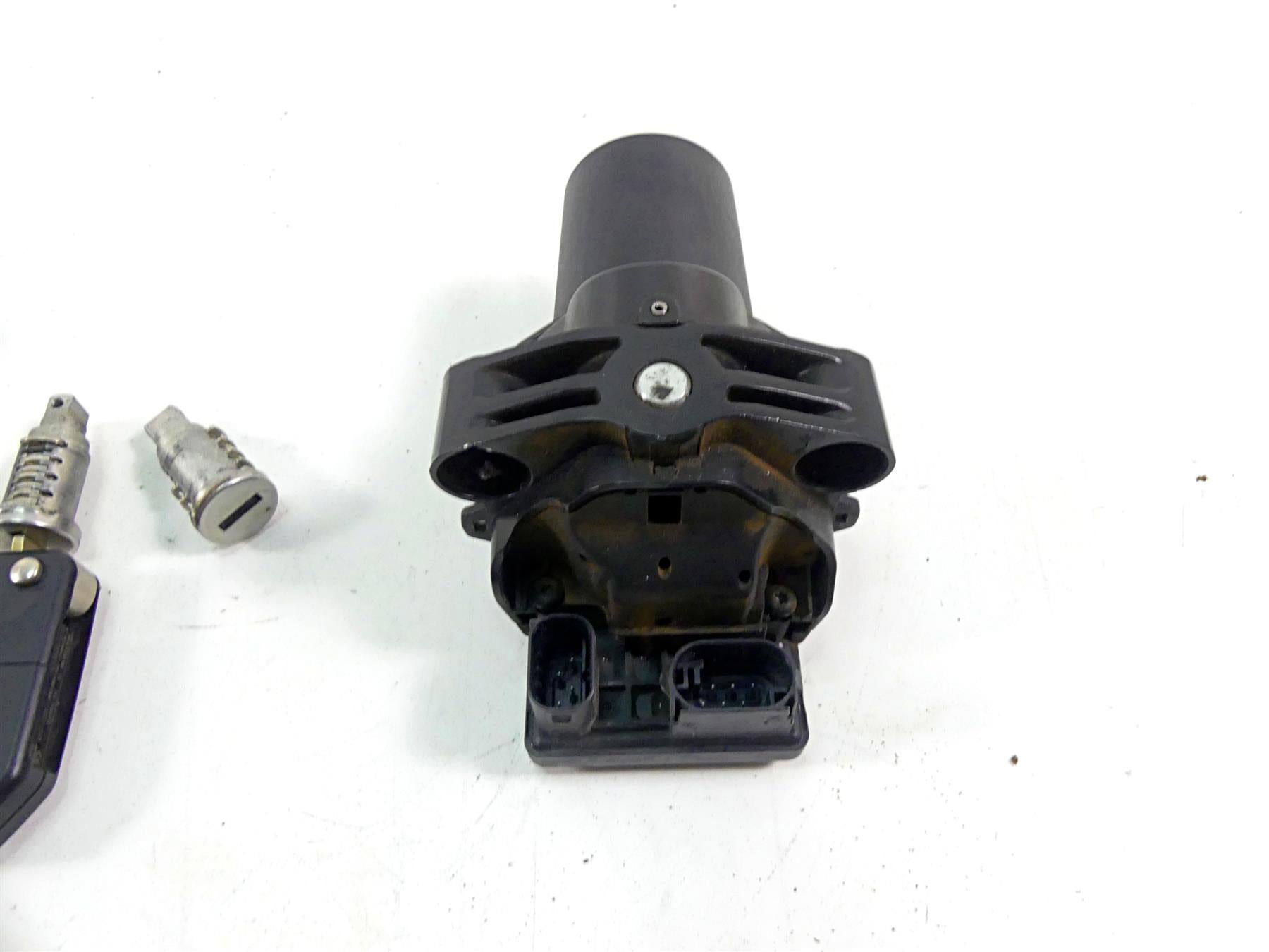 2016 BMW R1200GS Adv K51 Cdi Ecm Module Handsfree Ignition Switch Set 8552934 {{ shop.shopifyCountryName }} - Mototech271