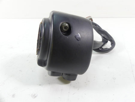 2006 Harley VRSCD Night V Rod Left Blinker Light Horn Control Switch 71682-06A {{ shop.shopifyCountryName }} - Mototech271