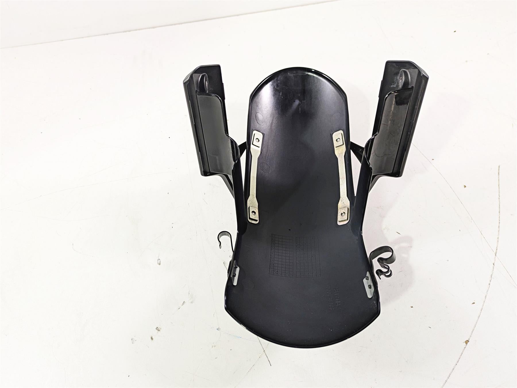 2022 Kawasaki ZR900RS Cafe Front Fender & Mounts 35038-0002 {{ shop.shopifyCountryName }} - Mototech271