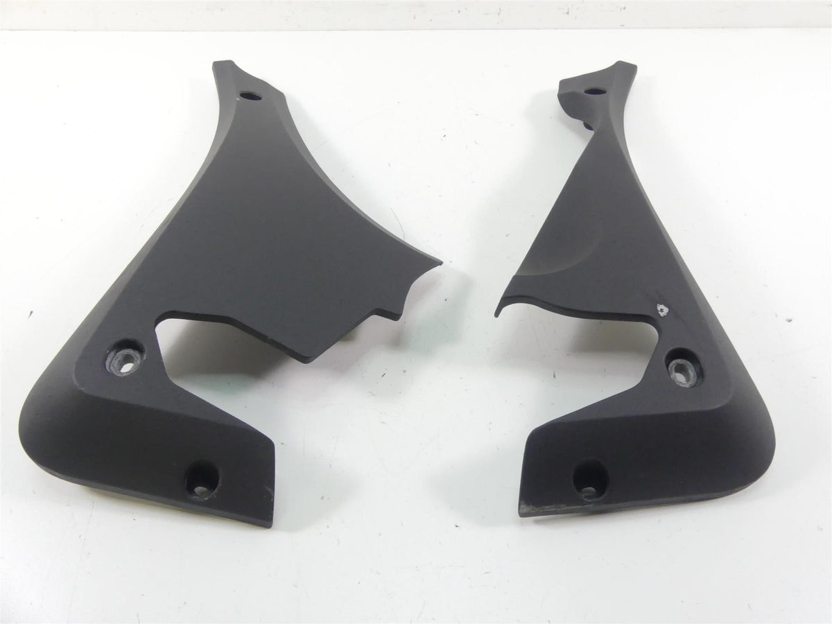 2013 Victory Cross Country Radiator Side Cover Set 5136648 5140406 5136647 {{ shop.shopifyCountryName }} - Mototech271