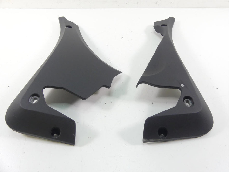 2013 Victory Cross Country Radiator Side Cover Set 5136648 5140406 5136647 {{ shop.shopifyCountryName }} - Mototech271