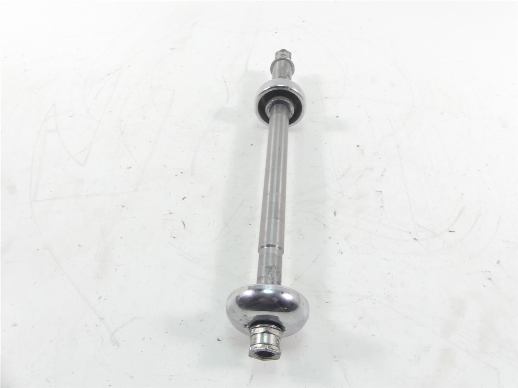 2004 Harley Softail FXSTD SE CVO Deuce Front 3/4" Wheel Spindle Axle 43354-00 {{ shop.shopifyCountryName }} - Mototech271