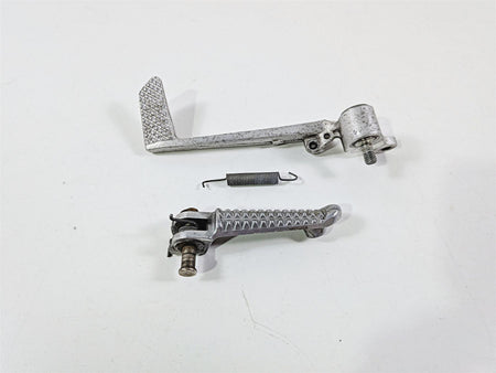 2008 Yamaha YZF R1 RN19 Front Right Footpeg & Brake Pedal 4C8-27211-00-00 {{ shop.shopifyCountryName }} - Mototech271