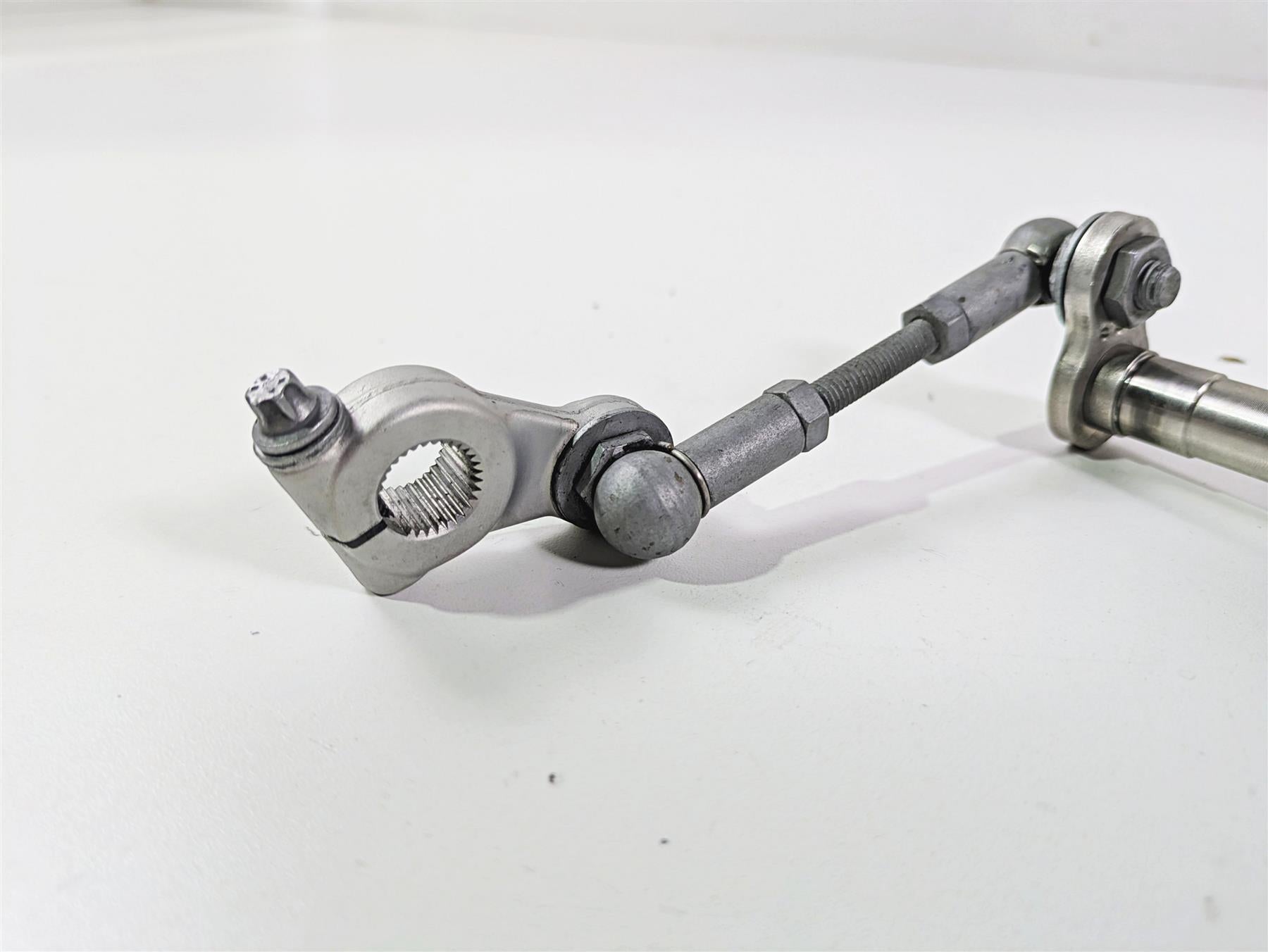 2018 BMW R nineT Urban GS K33 Shifter Shift Lever Pedal Peg & Links 23417671065 {{ shop.shopifyCountryName }} - Mototech271
