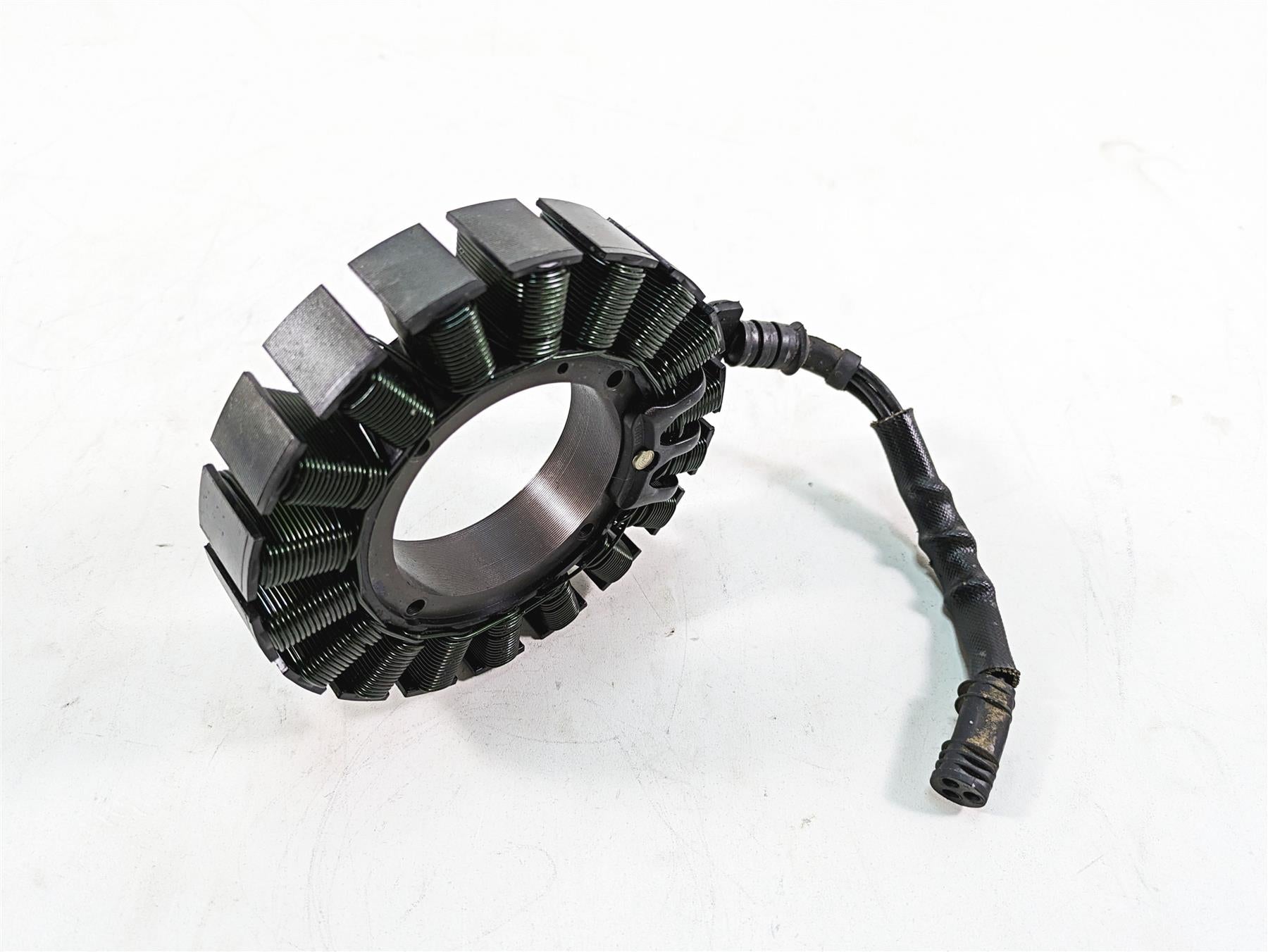 2009 Harley FXDF Dyna Fat Bob Alternator Generator Stator 30017-08 {{ shop.shopifyCountryName }} - Mototech271