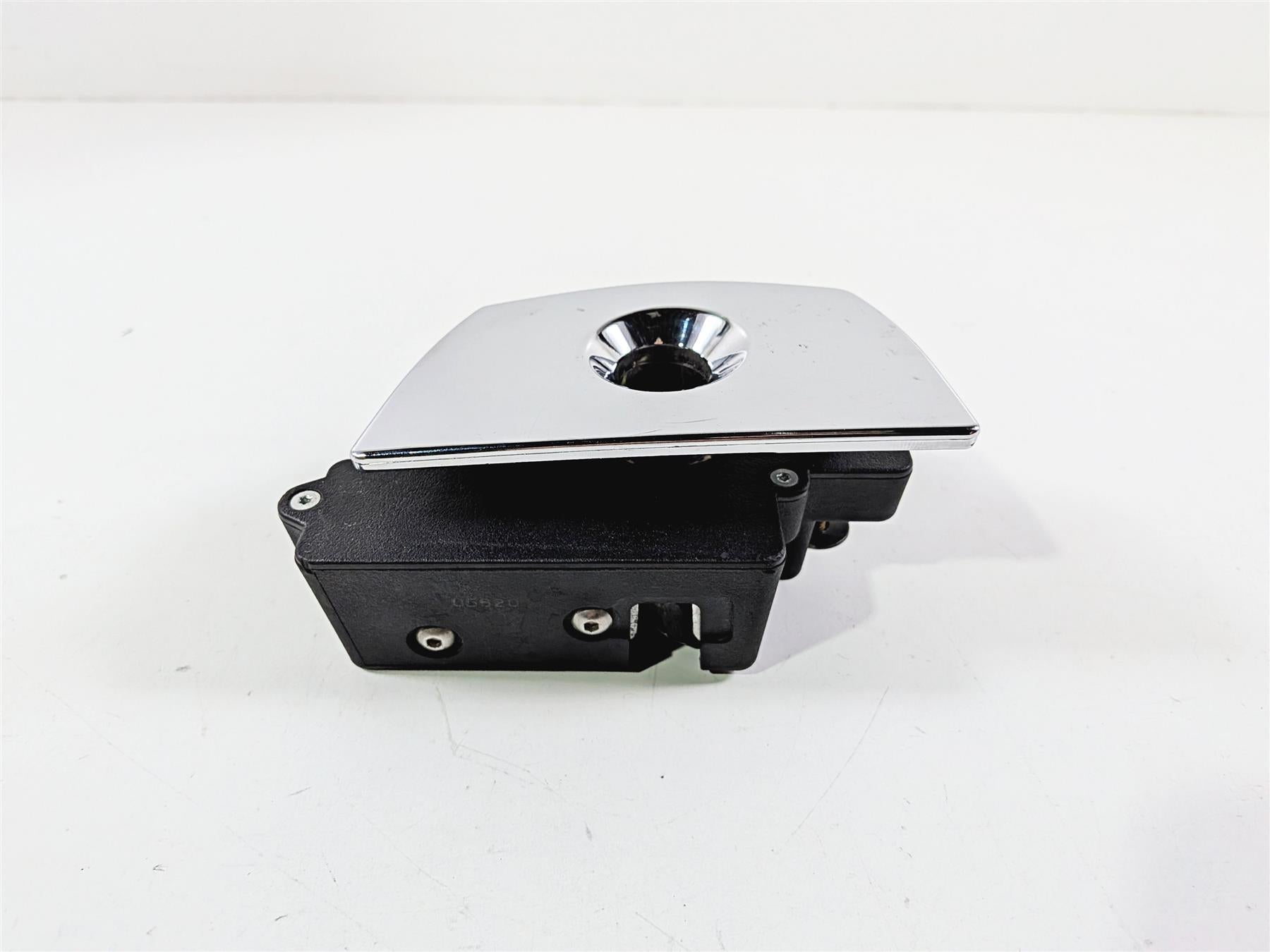 2020 Indian Challenger Limited Right Manual Saddle Bag Lock Latch 4017839-Mototech271