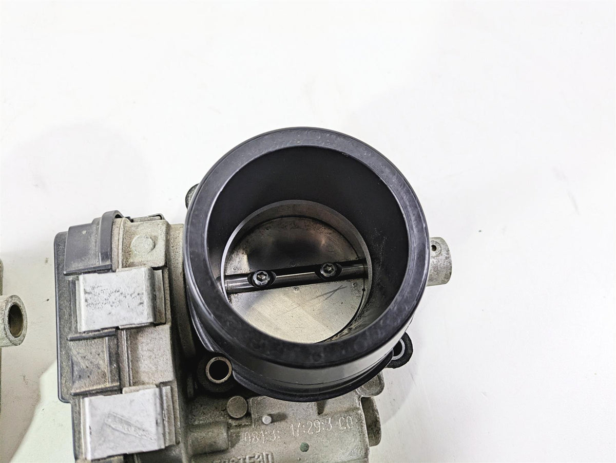 2013 Ducati Hyperstrada 821 Throttle Bodies Body Set 28240901A {{ shop.shopifyCountryName }} - Mototech271