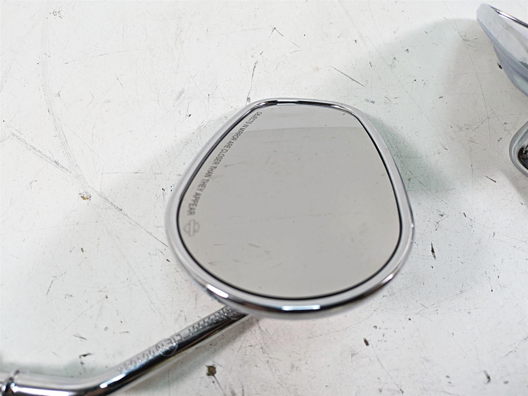 2010 Harley Touring FLHTCU Electra Glide Rear View Mirror Set 91840-03 91845-03 {{ shop.shopifyCountryName }} - Mototech271