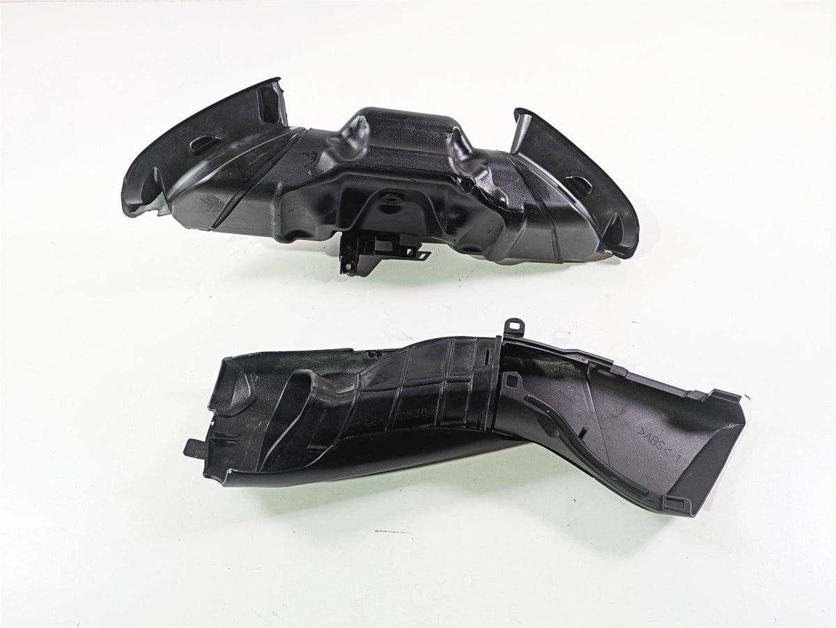 2014 Yamaha YZFR1 R1 RN22 Front Air Intake Duct Ram Scoop Set 14B-2845D-10-00 {{ shop.shopifyCountryName }} - Mototech271
