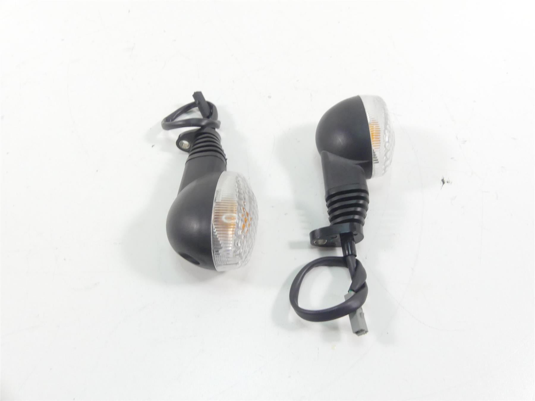 2022 Kawasaki KLR650 KL650 Adv Front Blinker Turn Signals 23037-0418 23037-0419 {{ shop.shopifyCountryName }} - Mototech271