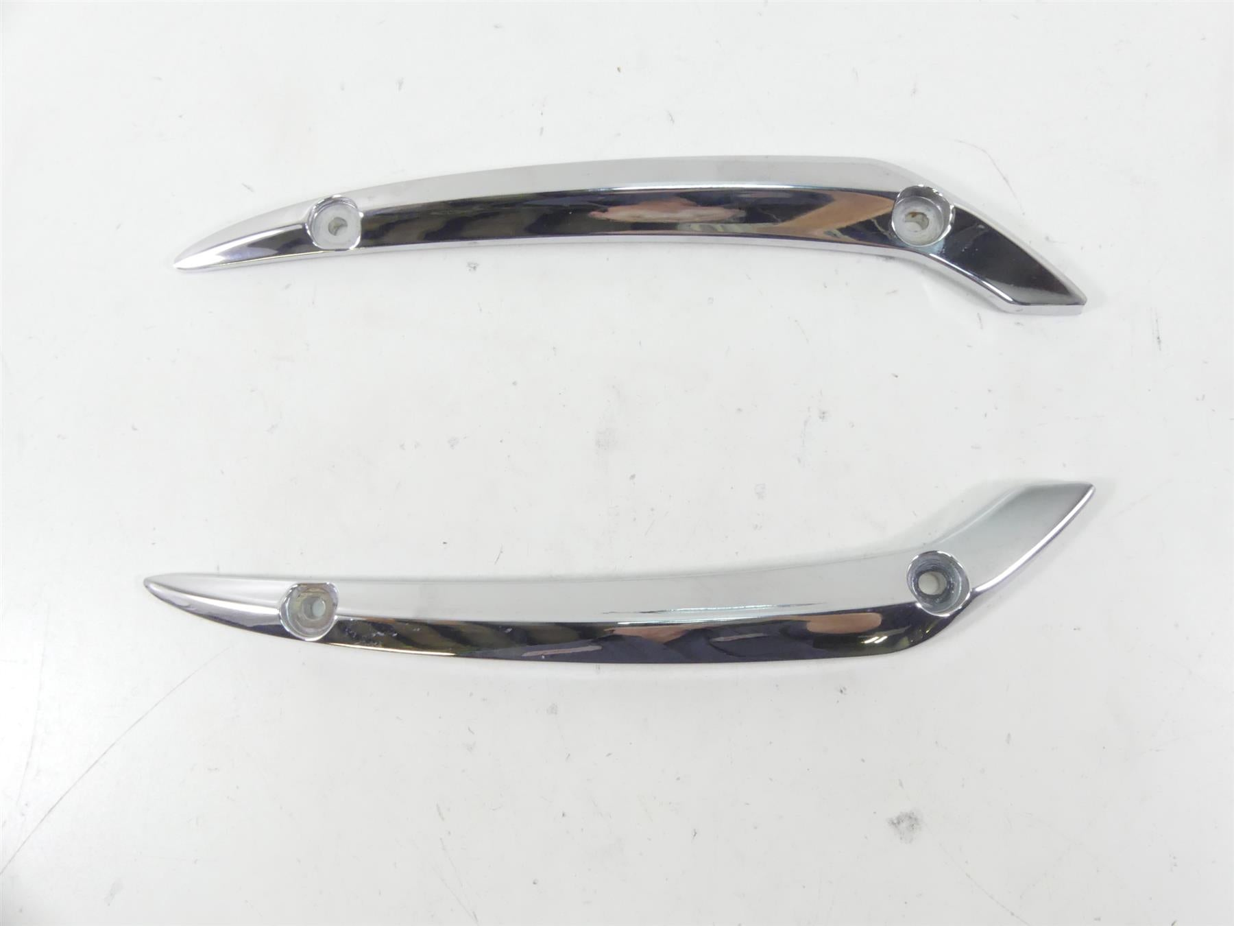 2007 Yamaha XVS1300 V-Star Rear Chrome Fender Struts Braces 3D8-2164G-00-00 | Mototech271