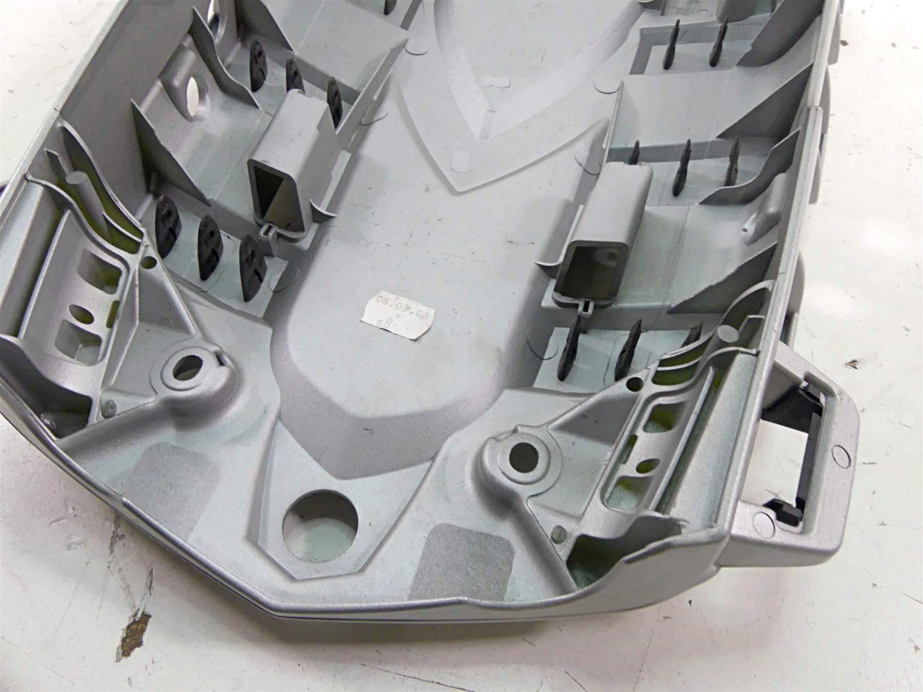 2009 BMW R1200 GS K25 Rear Luggage Rack Mount Bracket Support 46547693422 {{ shop.shopifyCountryName }} - Mototech271