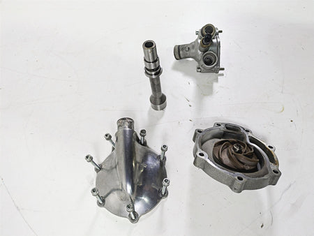 2010 Harley VRSCF Muscle Rod Waterpump Water Pump Housing Set 26750-01KA {{ shop.shopifyCountryName }} - Mototech271