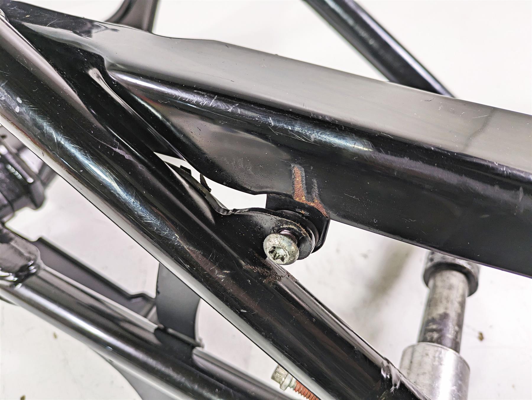 2021 Harley Softail FLSL Slim Rear Swingarm Swing Arm & Guards 47400099BHP {{ shop.shopifyCountryName }} - Mototech271