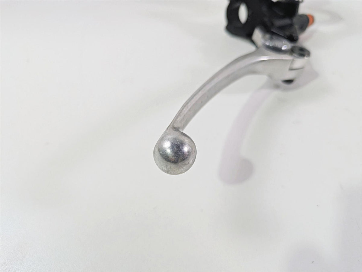 2013 Triumph Bonneville Front Brake Master Cylinder + Reservoir T2026220 {{ shop.shopifyCountryName }} - Mototech271