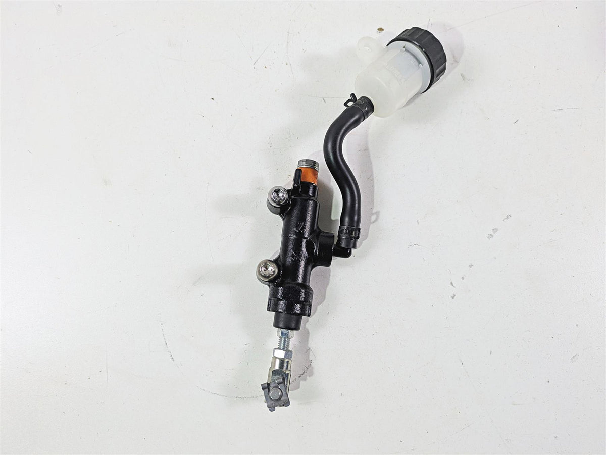 2024 Triumph Street Triple 765 R Rear Brake Master Cylinder 1/2" T2023208 {{ shop.shopifyCountryName }} - Mototech271