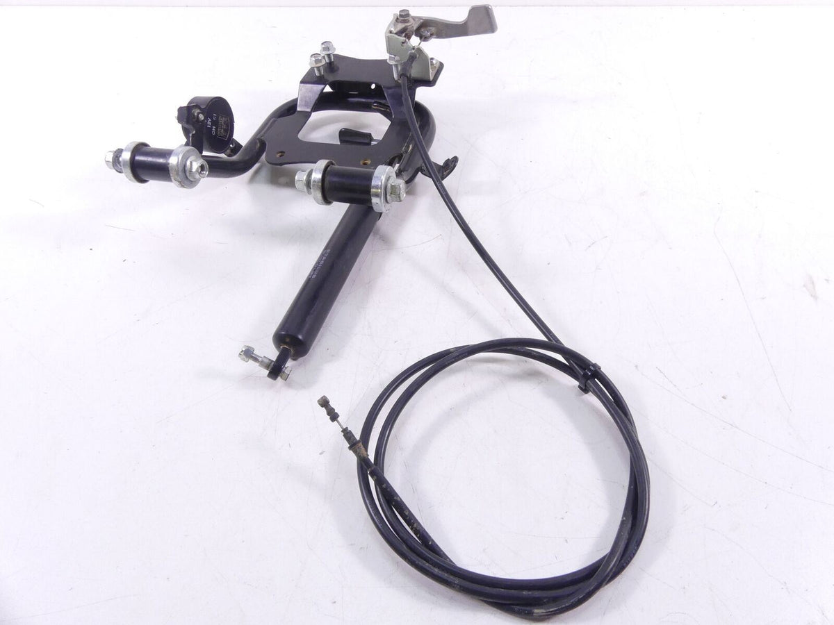 2016 Yamaha YXZ1000R EPS Steering Wheel Mount Damper Set 2HC-F3838 2HC-F3838-02 {{ shop.shopifyCountryName }} - Mototech271