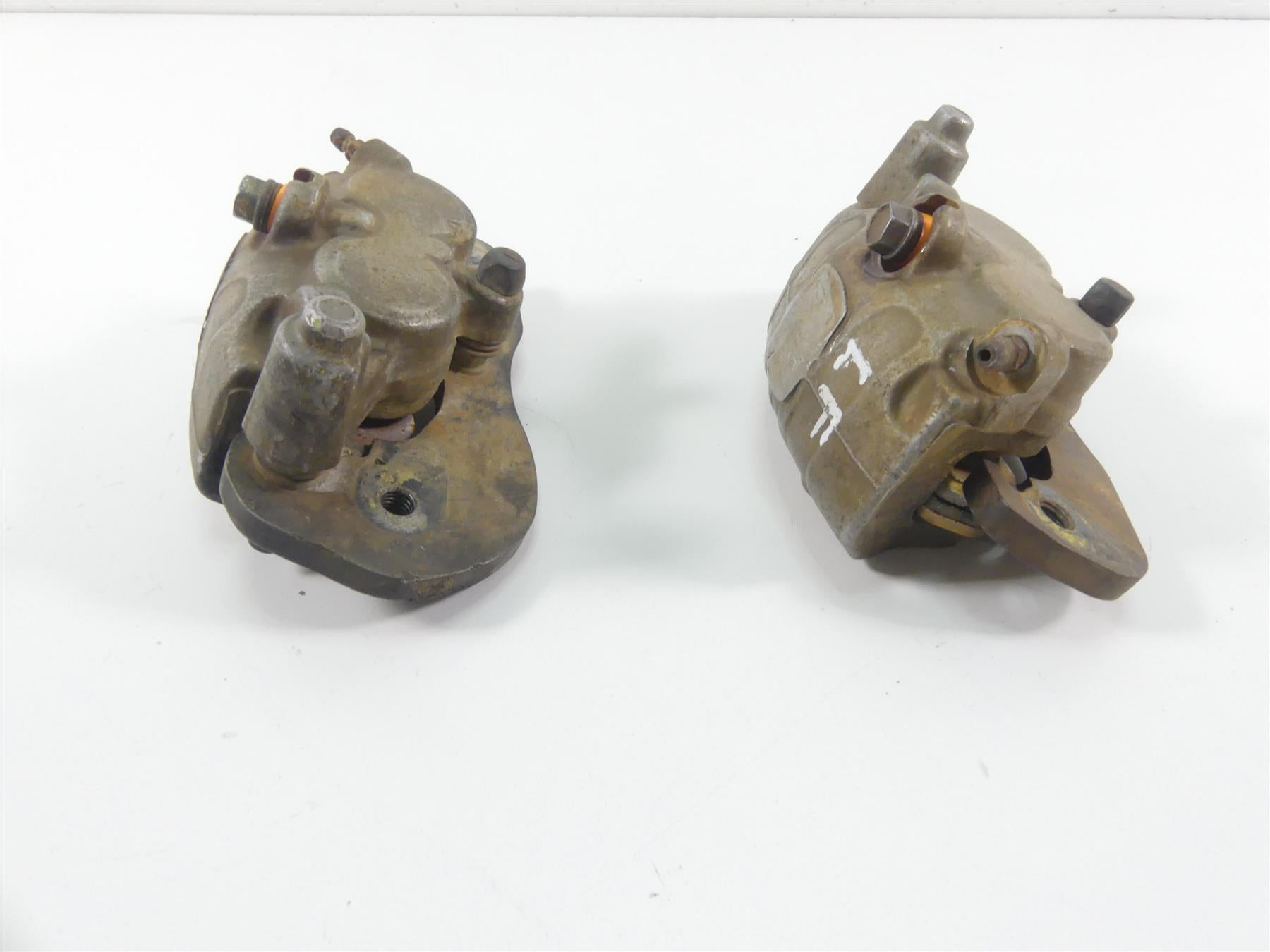 2020 Can Am Maverick X3 XMR Turbo RR Front Brake Caliper Set 705601887 705601888 {{ shop.shopifyCountryName }} - Mototech271