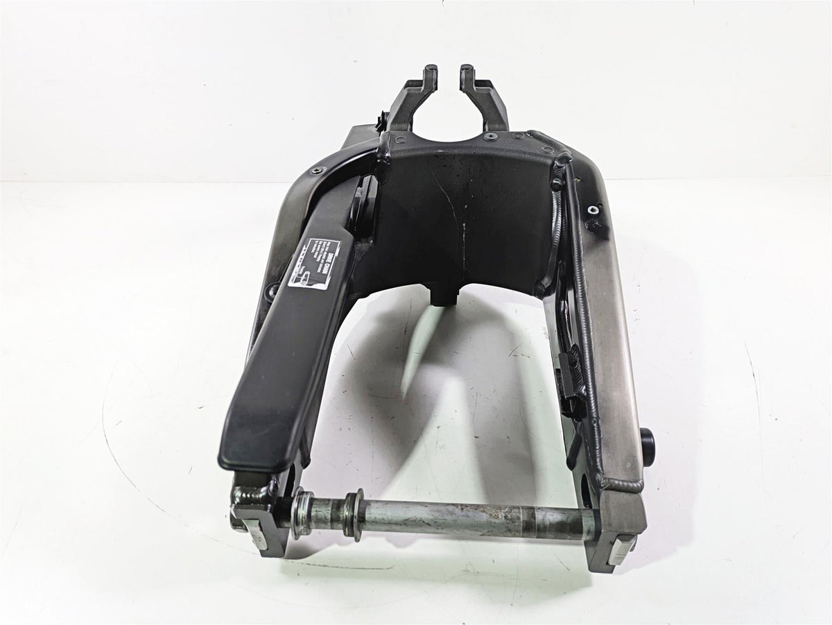 2017 Honda CBR600RR Straight Rear Swing Arm Swingarm & Axle 52200-MFJ-A40 {{ shop.shopifyCountryName }} - Mototech271